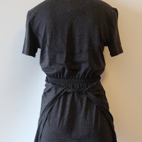 LULULEMON UNWIND YOUR MIND BLACK WHITE SPEC - Picture 14 of 16